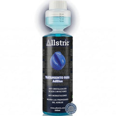 <strong>Allstric AdBlue Protect</strong><br> Anti-Kristallisationsbehandlung für das AdBlue-System. Verhindert Schäden von über 1.500 €.